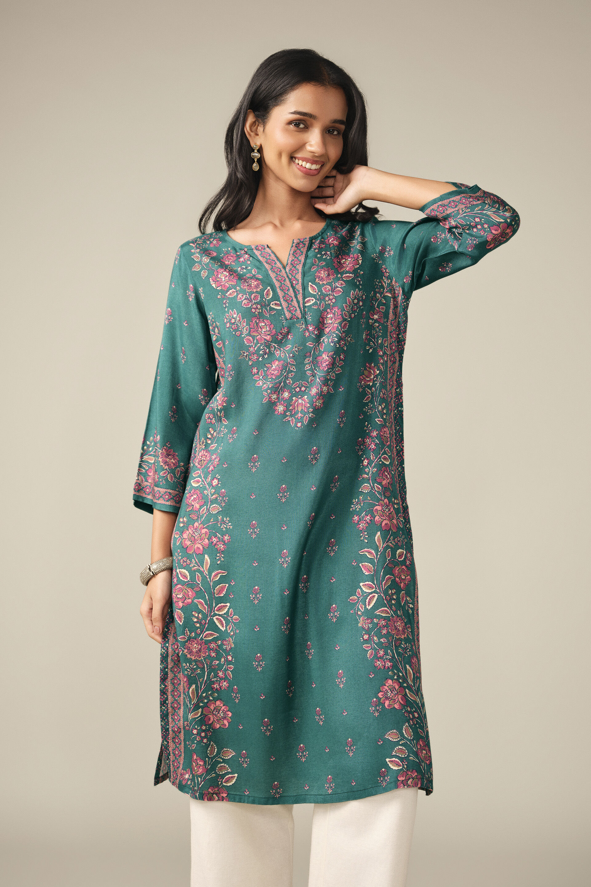 Floral Print Kurta in Green